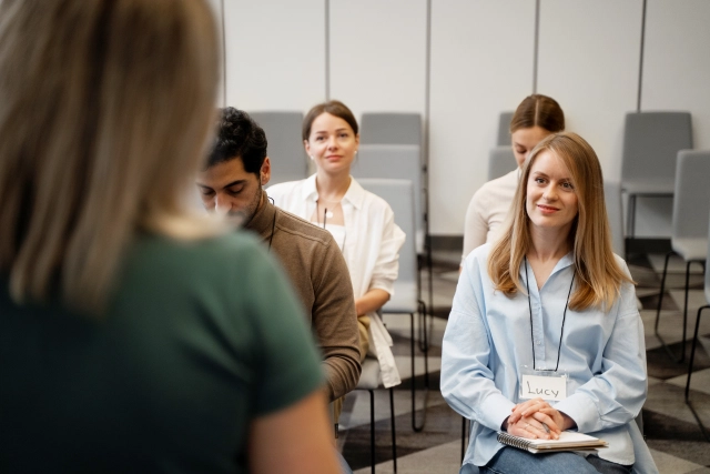 Konference a školení pro firmy ve Vtelence, obrázek zobrazuje probíhající konferenci